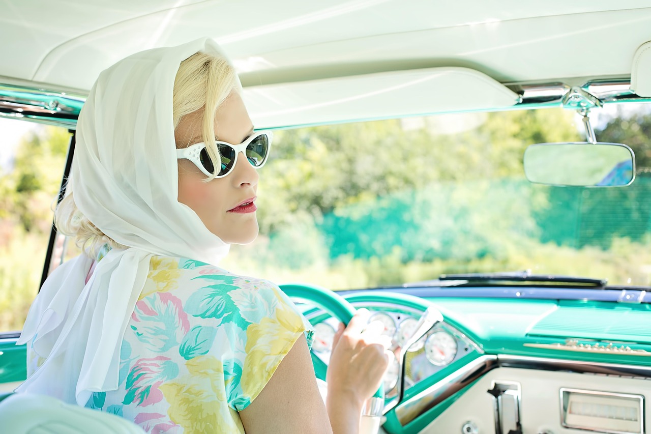 Elegante paisley ontwerpen op antieke stoffen.