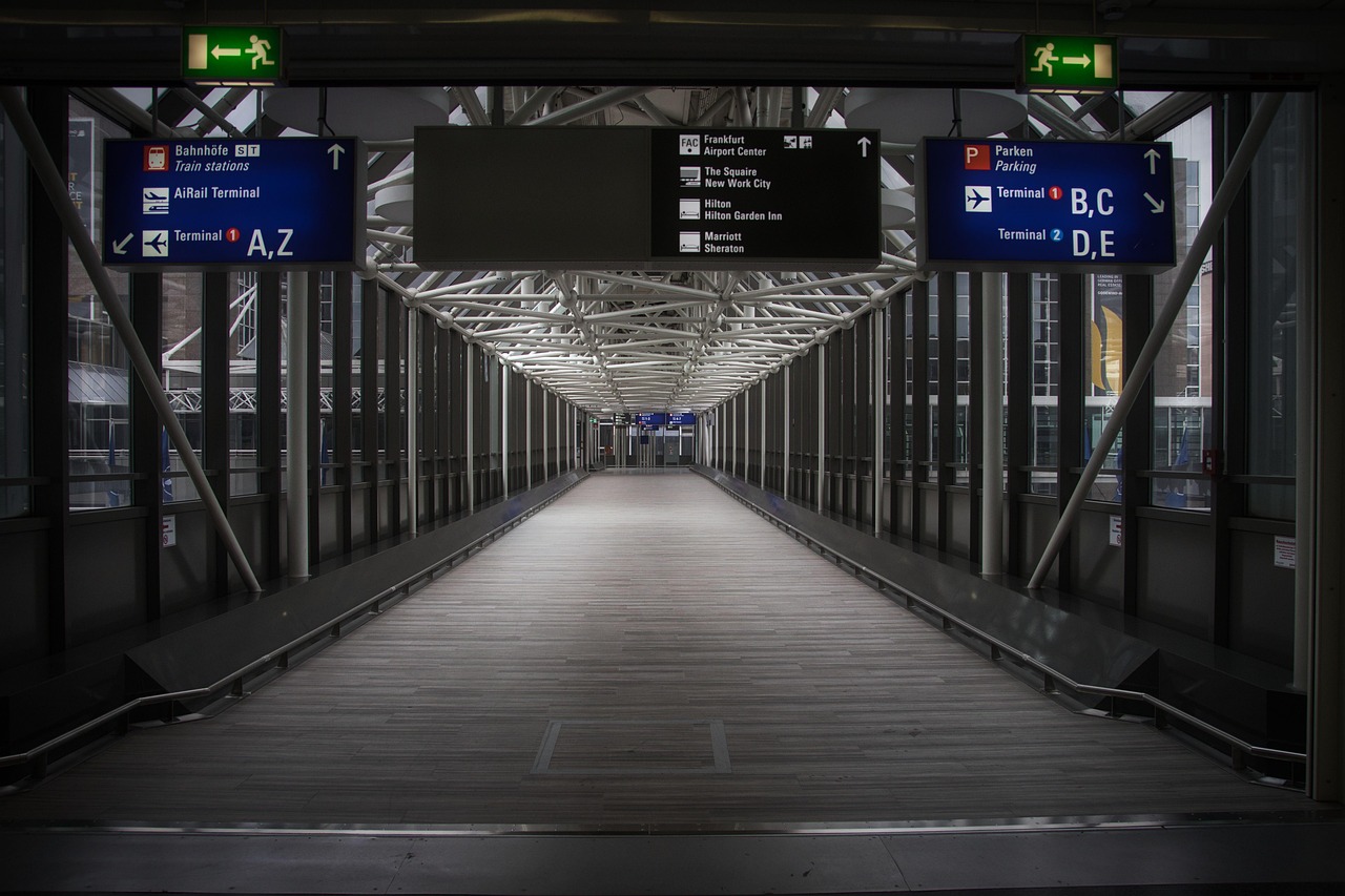 Slimme raamopeners met energiebesparing. Slimme raamopeners met energiebesparing.