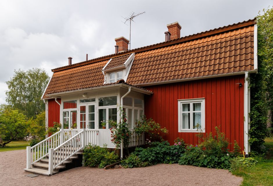 Knusse zithoek in Scandinavisch landhuis.